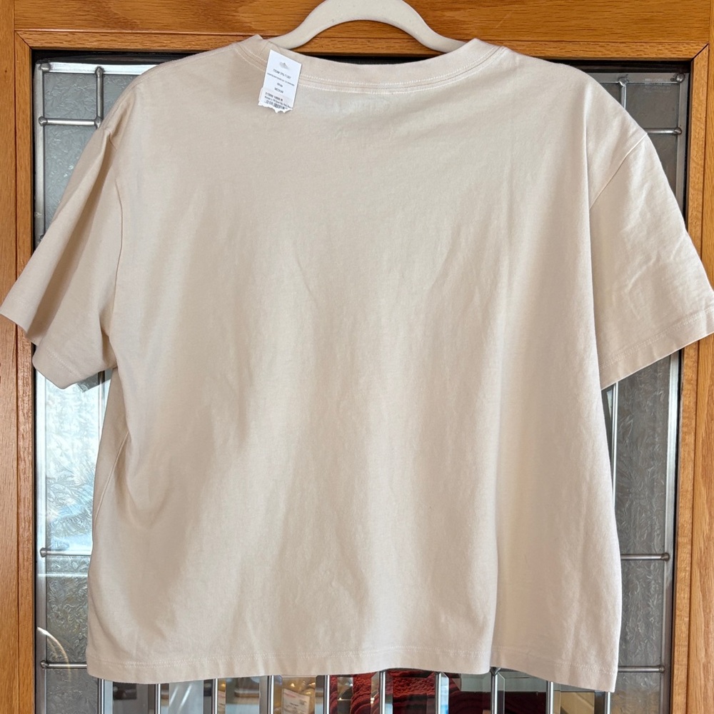 Mia & Tess Cream Graphic Tee “IT’S A GOOD DAY TO DRINK ON A BOAT”. Med. NWT - Picture 2 of 5